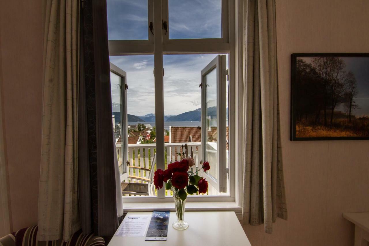 Kringsja Hotel Balestrand Exterior foto